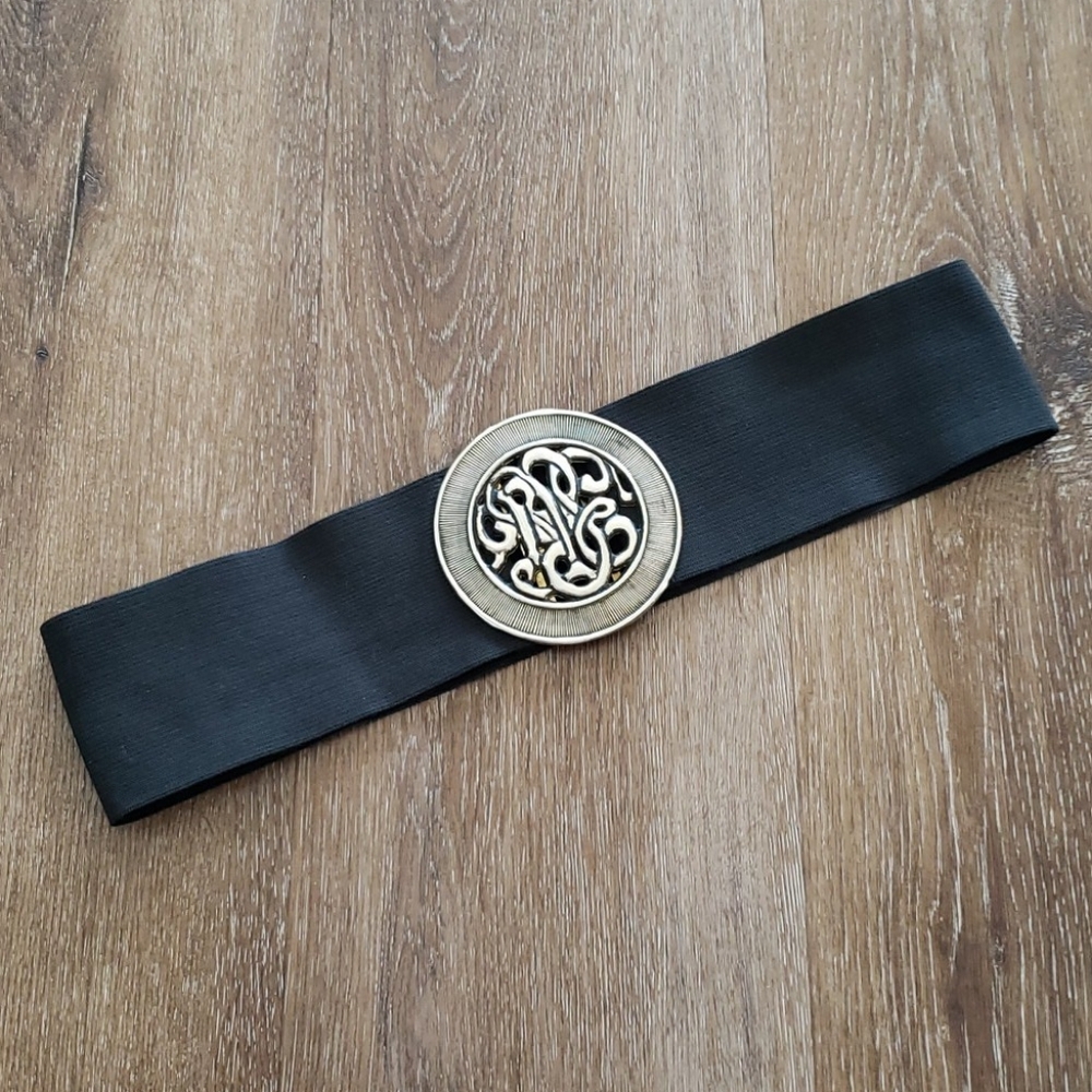 Vintage 80s stretchy wide black belt with ornate gold tone buckle